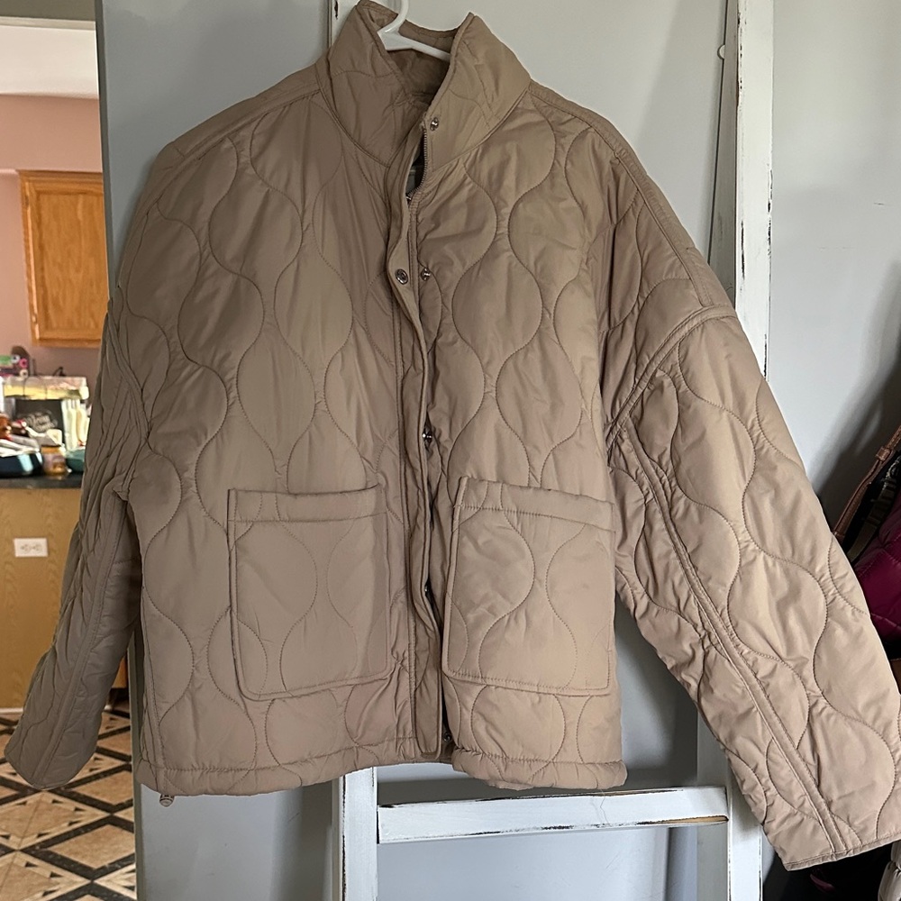 Abercrombie & Fitch Quilted Puffer Jacket